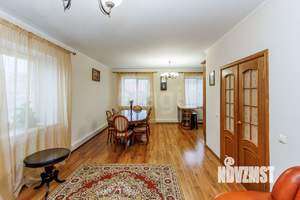 Дом 149м², 2-этажный, участок 10 сот.