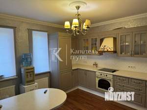 Коттедж 250м², 2-этажный, участок 10 сот.