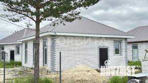 Дом 81м², 2-этажный, участок 4 сот.