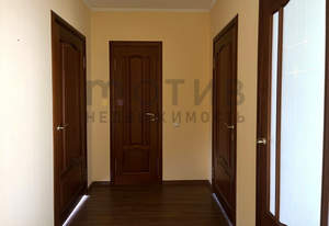 Дом 250м², 3-этажный, участок 0 сот.