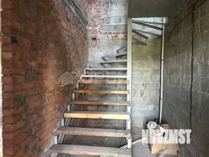 Таунхаус 160м², 2-этажный, участок 1 сот.