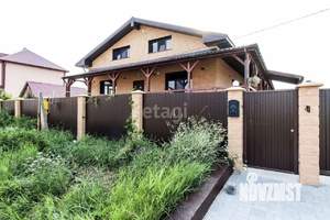 Дом 287м², 2-этажный, участок 10 сот.