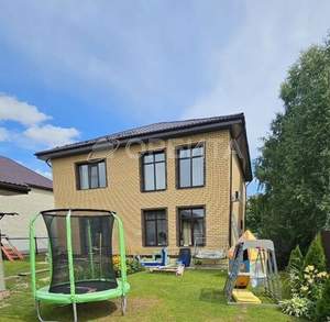 Дом 180м², 2-этажный, участок 0 сот.