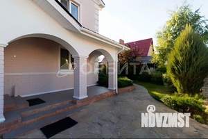 Дом 215м², 2-этажный, участок 10 сот.