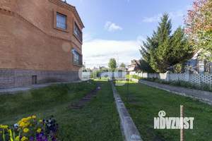 Дом 372м², 3-этажный, участок 9 сот.