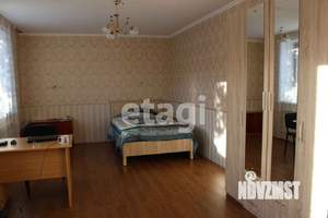 Дом 176м², 2-этажный, участок 6 сот.