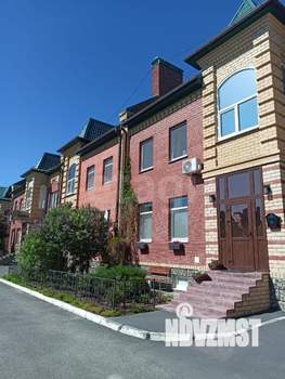 Таунхаус 330м², 2-этажный, участок 4 сот.