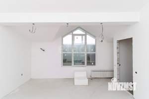 Таунхаус 104м², 3-этажный, участок 2 сот.