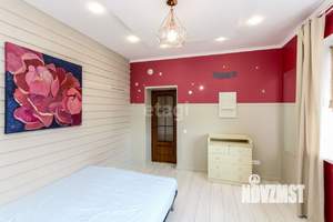 Дом 175м², 2-этажный, участок 10 сот.