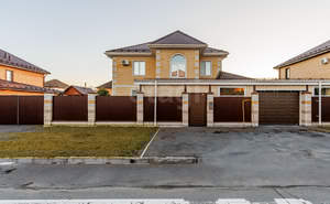 Дом 247м², 2-этажный, участок 10 сот.