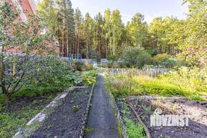 Дом 30м², 2-этажный, участок 10 сот.