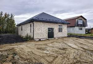 Дом 95м², 2-этажный, участок 0 сот.