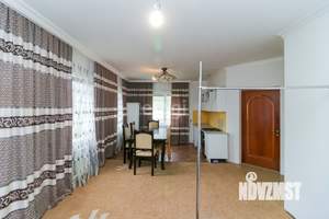 Дом 99м², 2-этажный, участок 10 сот.