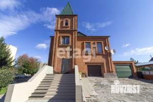 Дом 372м², 3-этажный, участок 9 сот.