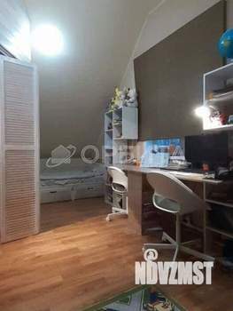 Дом 59м², 2-этажный, участок 4 сот.