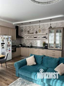 Коттедж 105м², 2-этажный, участок 5 сот.