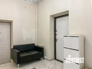 Коттедж 258м², 3-этажный, участок 6 сот.