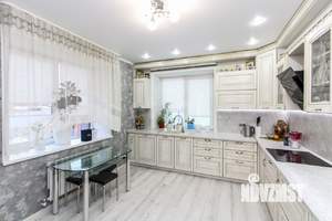 Дом 164м², 2-этажный, участок 10 сот.