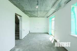 Коттедж 143м², 2-этажный, участок 8 сот.