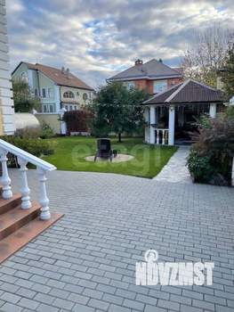 Дом 196м², 2-этажный, участок 5 сот.