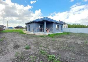 Дом 140м², 1-этажный, участок 8 сот.