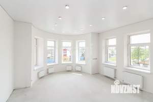 Дом 157м², 2-этажный, участок 9 сот.