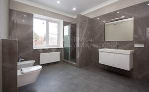 Дом 220м², 2-этажный, участок 15 сот.