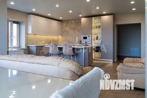 Дом 289м², 2-этажный, участок 8 сот.