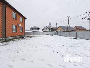 Дом 144м², 2-этажный, участок 6 сот.