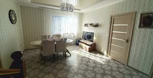 Дом 145м², 2-этажный, участок 6 сот.