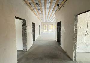 Дом 80м², 2-этажный, участок 0 сот.