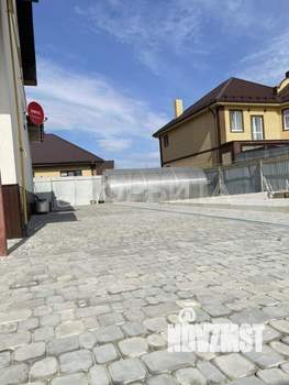 Дом 102м², 2-этажный, участок 4 сот.