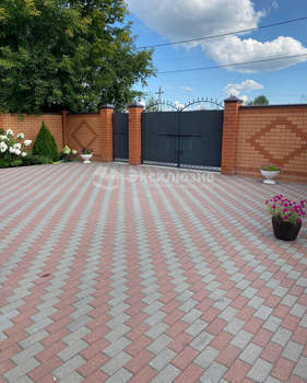 Дом 200м², 2-этажный, участок 5 сот.