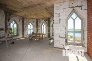 Дом 288м², 2-этажный, участок 12 сот.