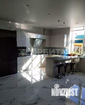 Дом 137м², 2-этажный, участок 5 сот.