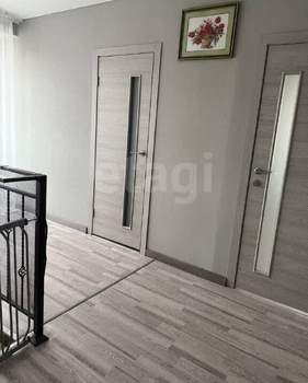 Дом 140м², 2-этажный, участок 6 сот.