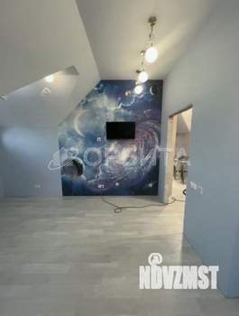 Дом 242м², 2-этажный, участок 8 сот.