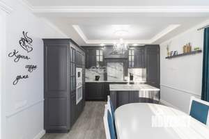 Дом 190м², 2-этажный, участок 6 сот.