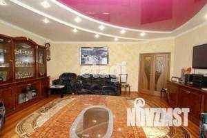 Дом 450м², 2-этажный, участок 8 сот.