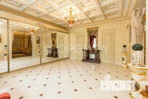 Дом 511м², 2-этажный, участок 8 сот.