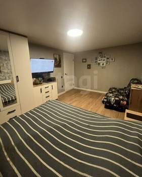 Дом 42м², 2-этажный, участок 10 сот.