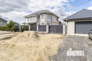 Дом 184м², 2-этажный, участок 8 сот.