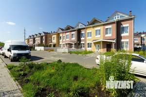 Таунхаус 130м², 3-этажный, участок 2 сот.