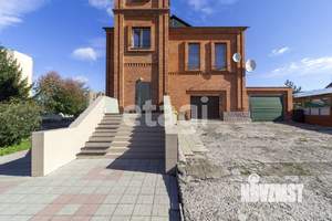 Дом 372м², 3-этажный, участок 9 сот.