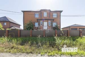 Дом 320м², 2-этажный, участок 15 сот.