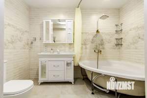 Дом 98м², 2-этажный, участок 8 сот.