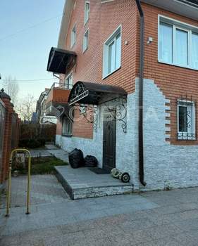 Дом 285м², 2-этажный, участок 0 сот.