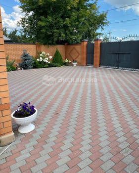 Дом 200м², 2-этажный, участок 5 сот.