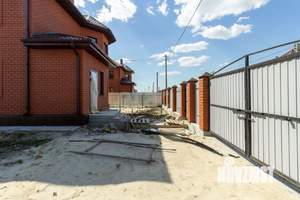 Дом 139м², 2-этажный, участок 6 сот.