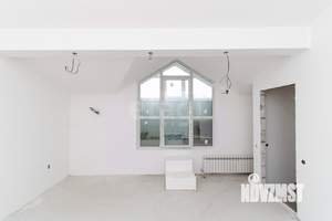 Таунхаус 104м², 3-этажный, участок 2 сот.